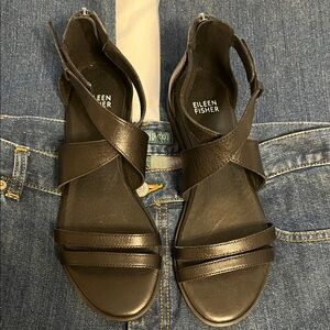 Eileen Fisher Black Leather Sandals 7.5